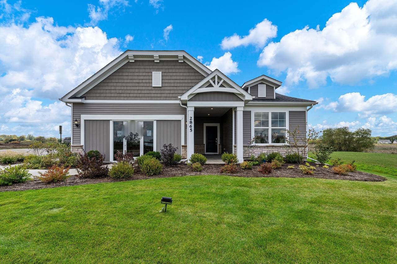 590 Highlander Way - Photo 1