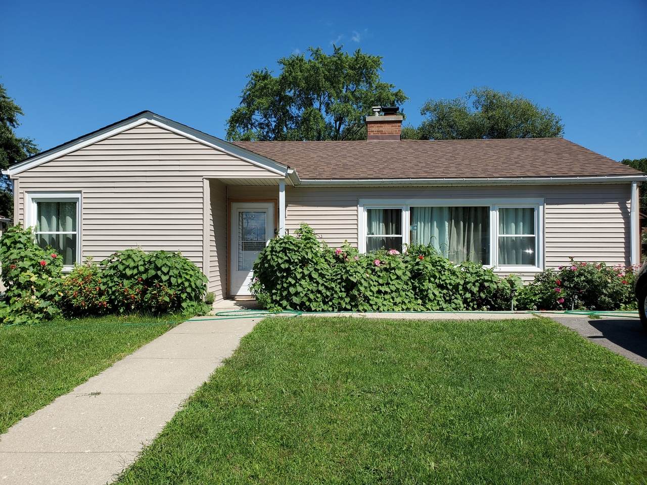 51 Hawthorne Boulevard - Photo 1