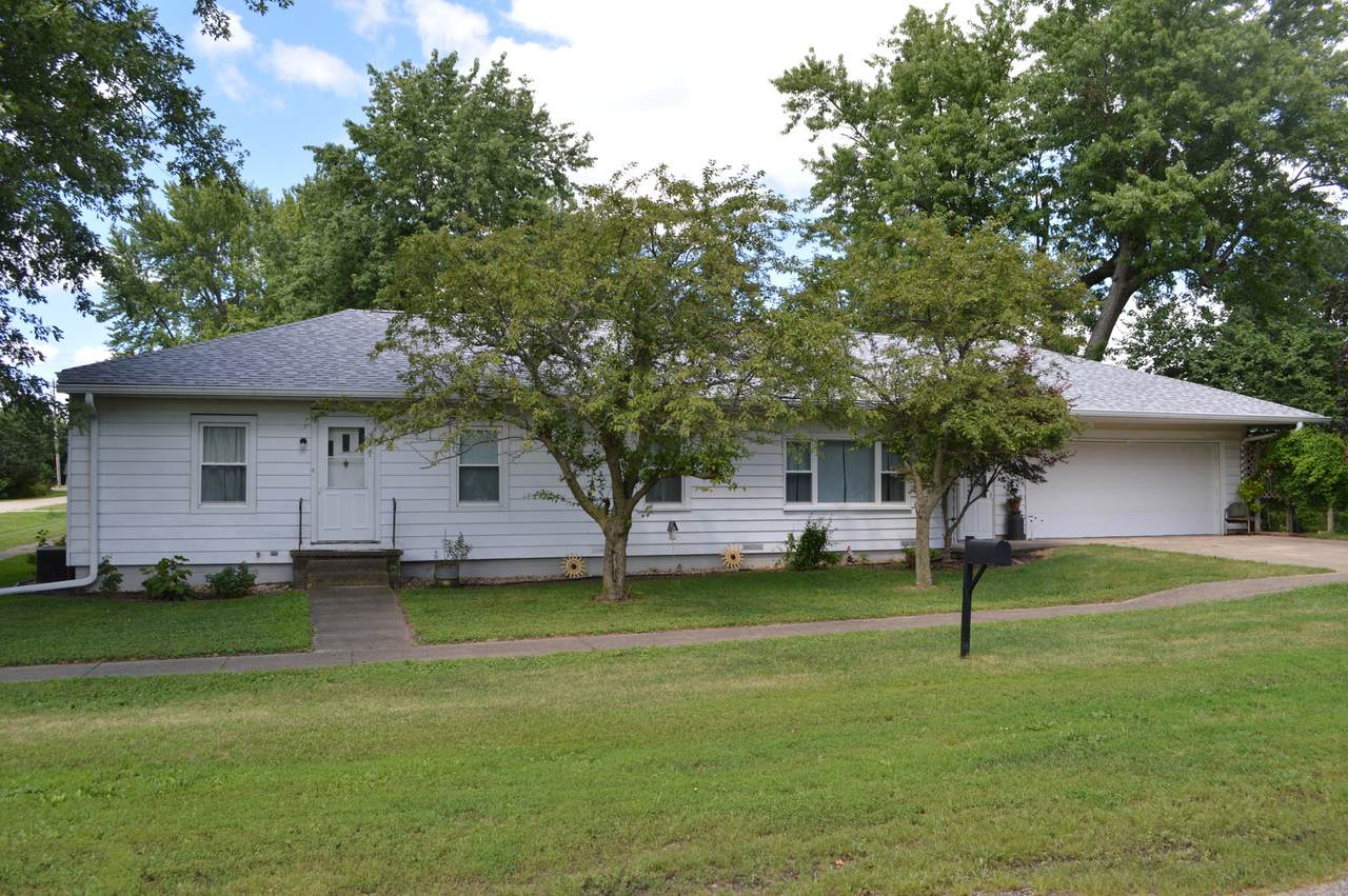 218 2nd Street - Photo 1