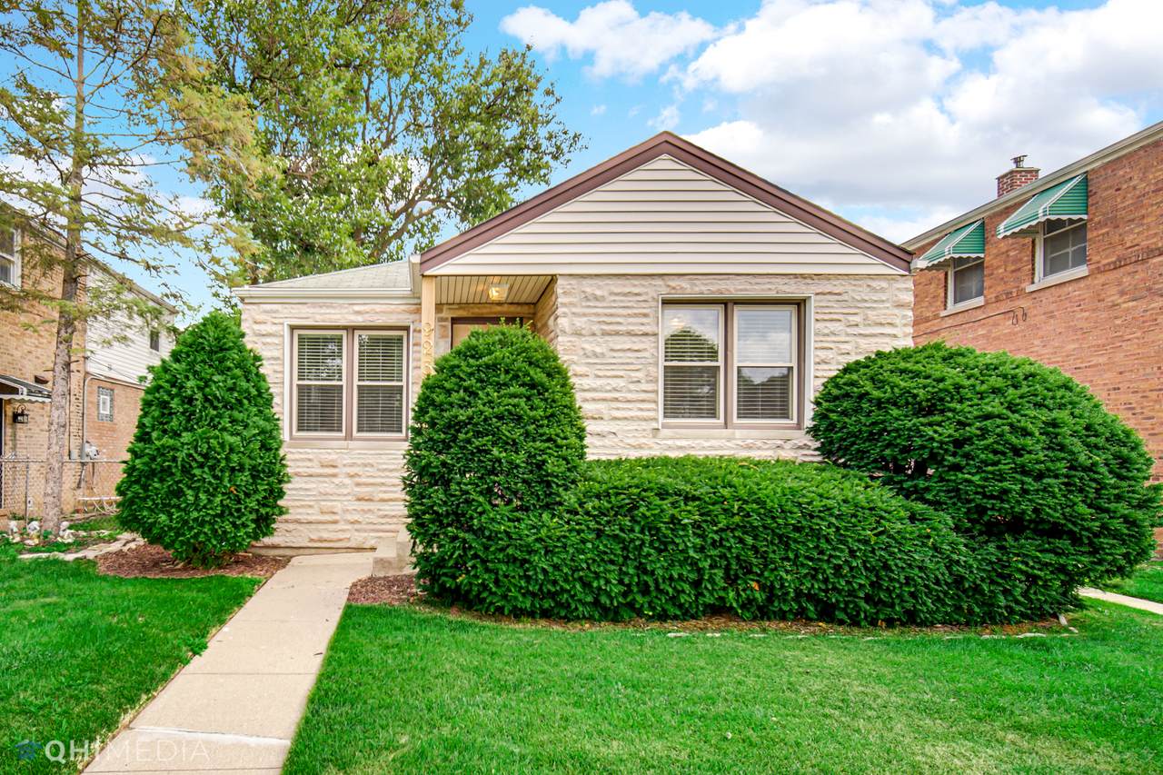 923 Marshall Avenue - Photo 1