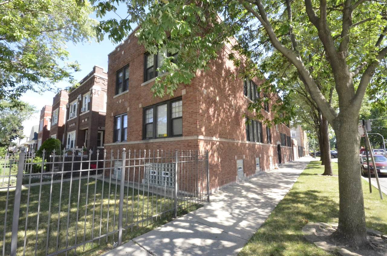 3053 Leclaire Avenue - Photo 1