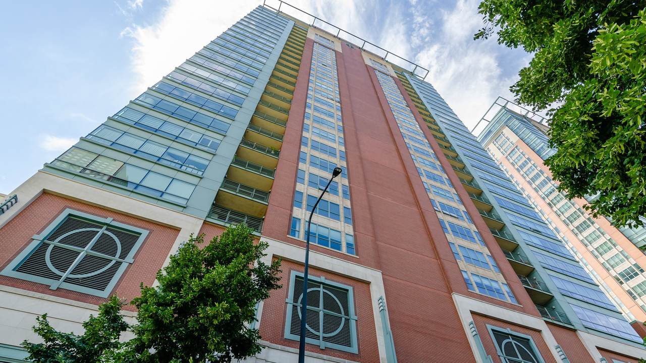 445 North Water Street - Photo 1