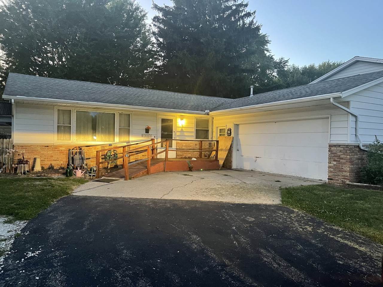 2603 Brownfield Road - Photo 1