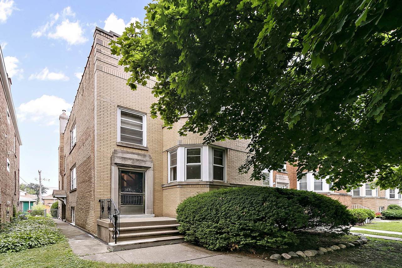 1636 Oak Park Avenue - Photo 1