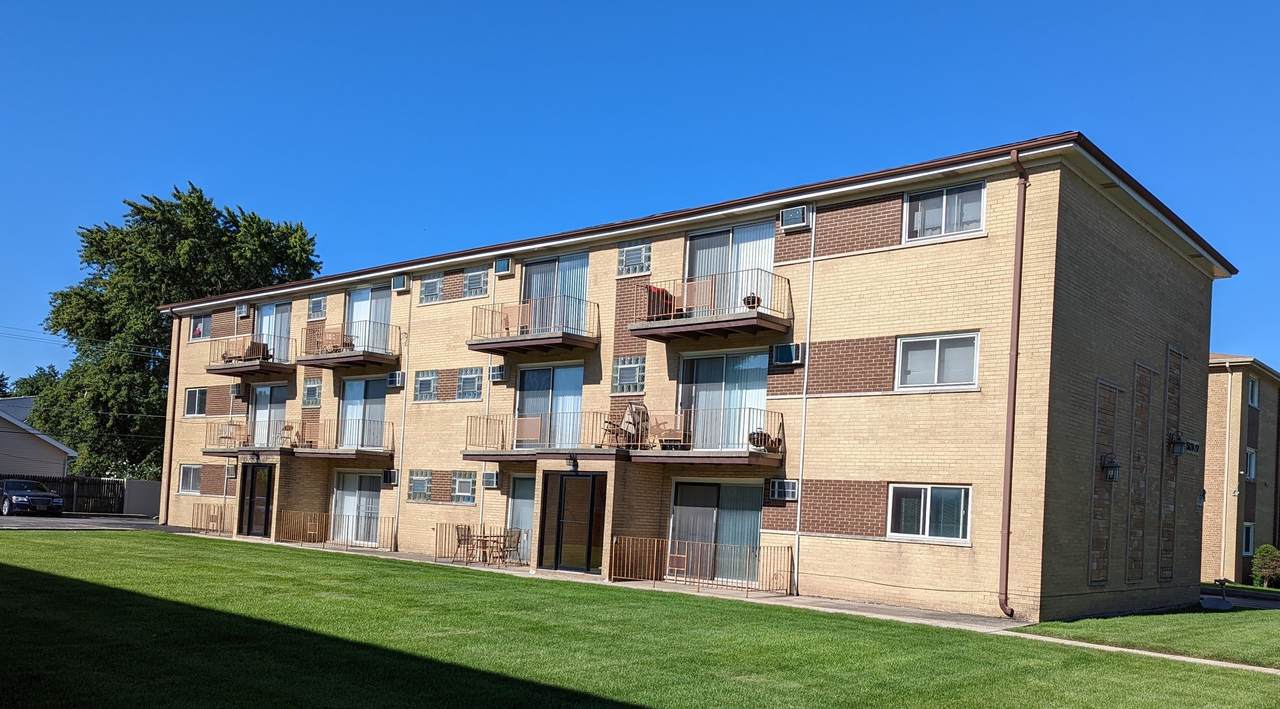 5127 79th Street - Photo 1