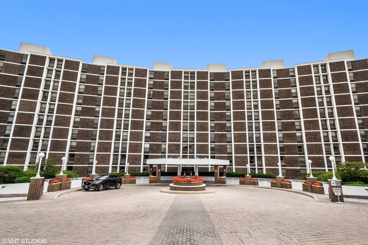 1500 Sheridan Road - Photo 1