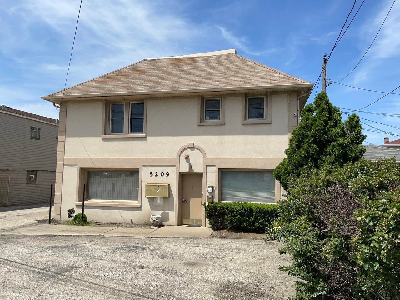 5209 Lake Street - Photo 1