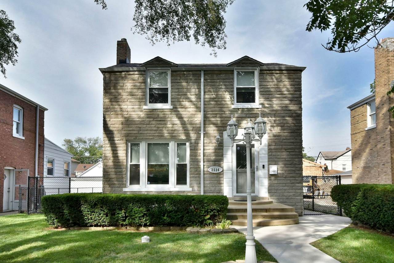2526 Elm Street - Photo 1