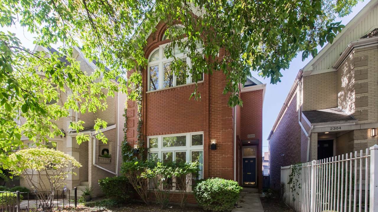 2302 Greenview Avenue - Photo 1
