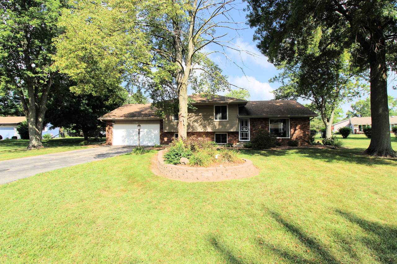 5917 Rose Circle - Photo 1