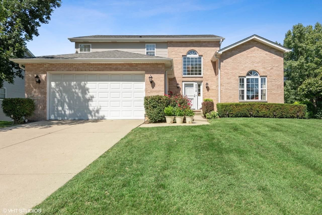 4014 Blackstone Avenue - Photo 1