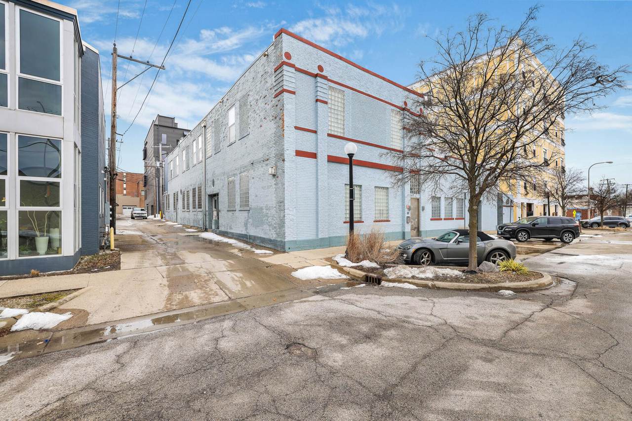 521 Hickory Street - Photo 1