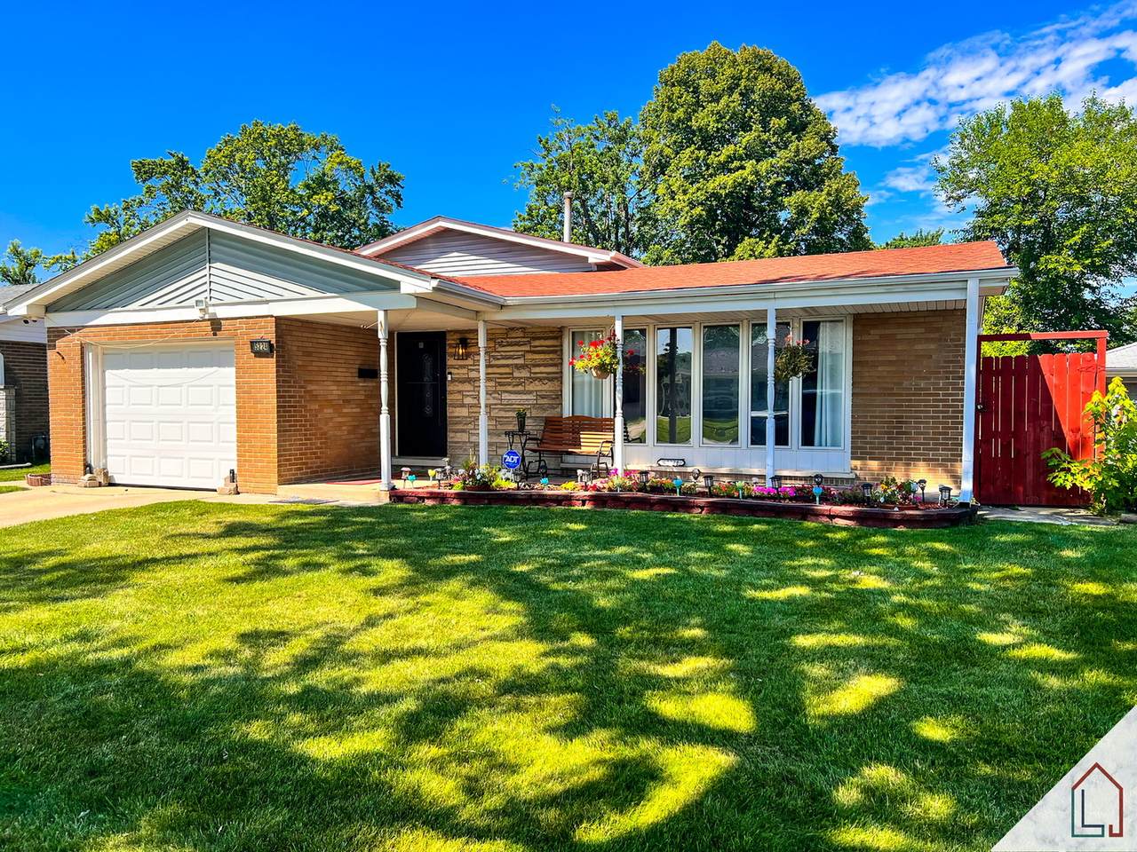 15224 Ridgeway Avenue - Photo 1