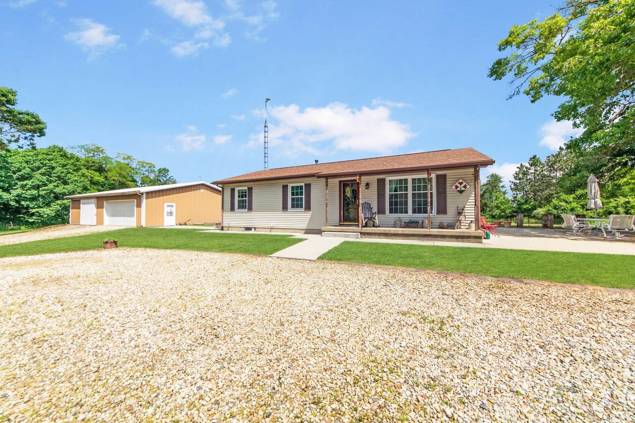 1097 Tax School Road - Photo 1