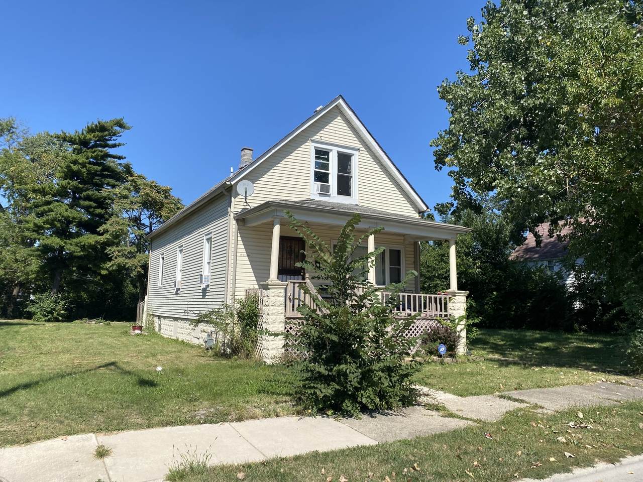 49 138th Street - Photo 1