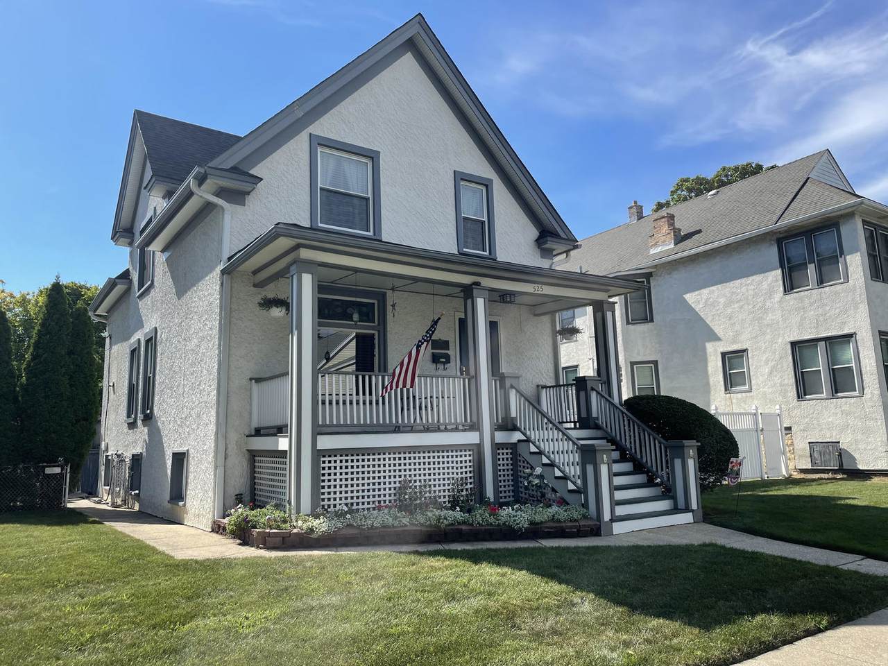 525 Thomas Avenue - Photo 1