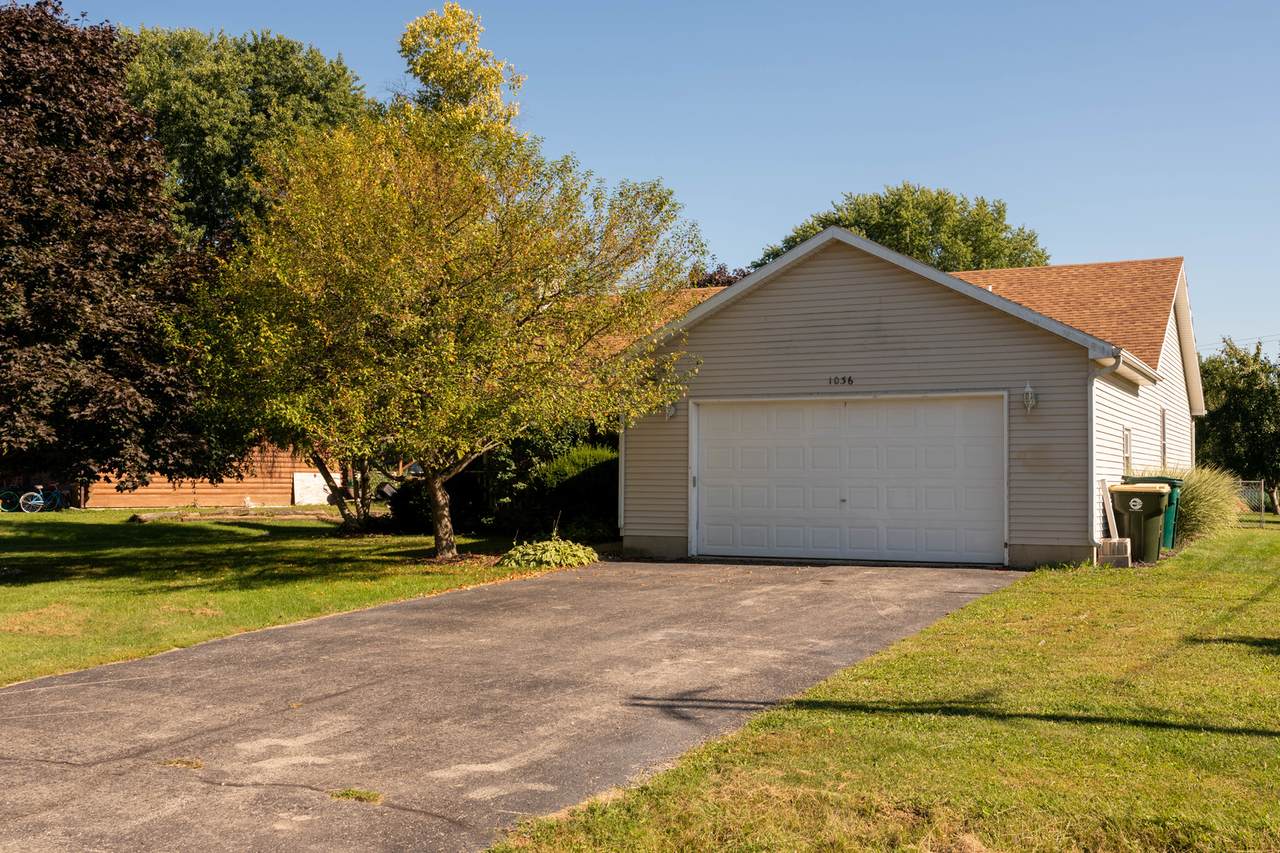 1036 Suzy Street - Photo 1