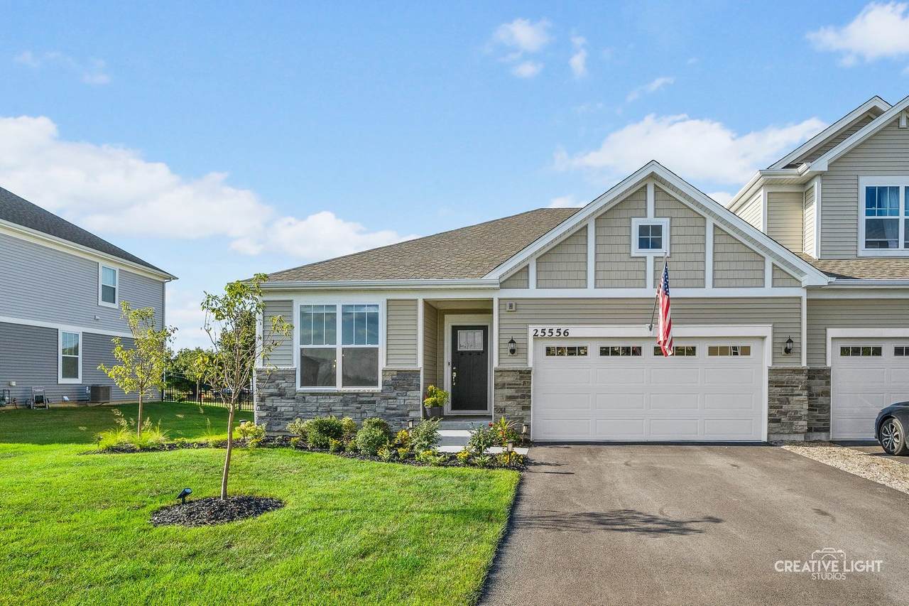 25556 Springview Drive - Photo 1