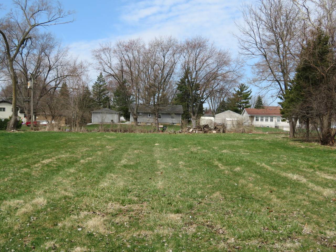 2N564 Pearl Avenue - Photo 1