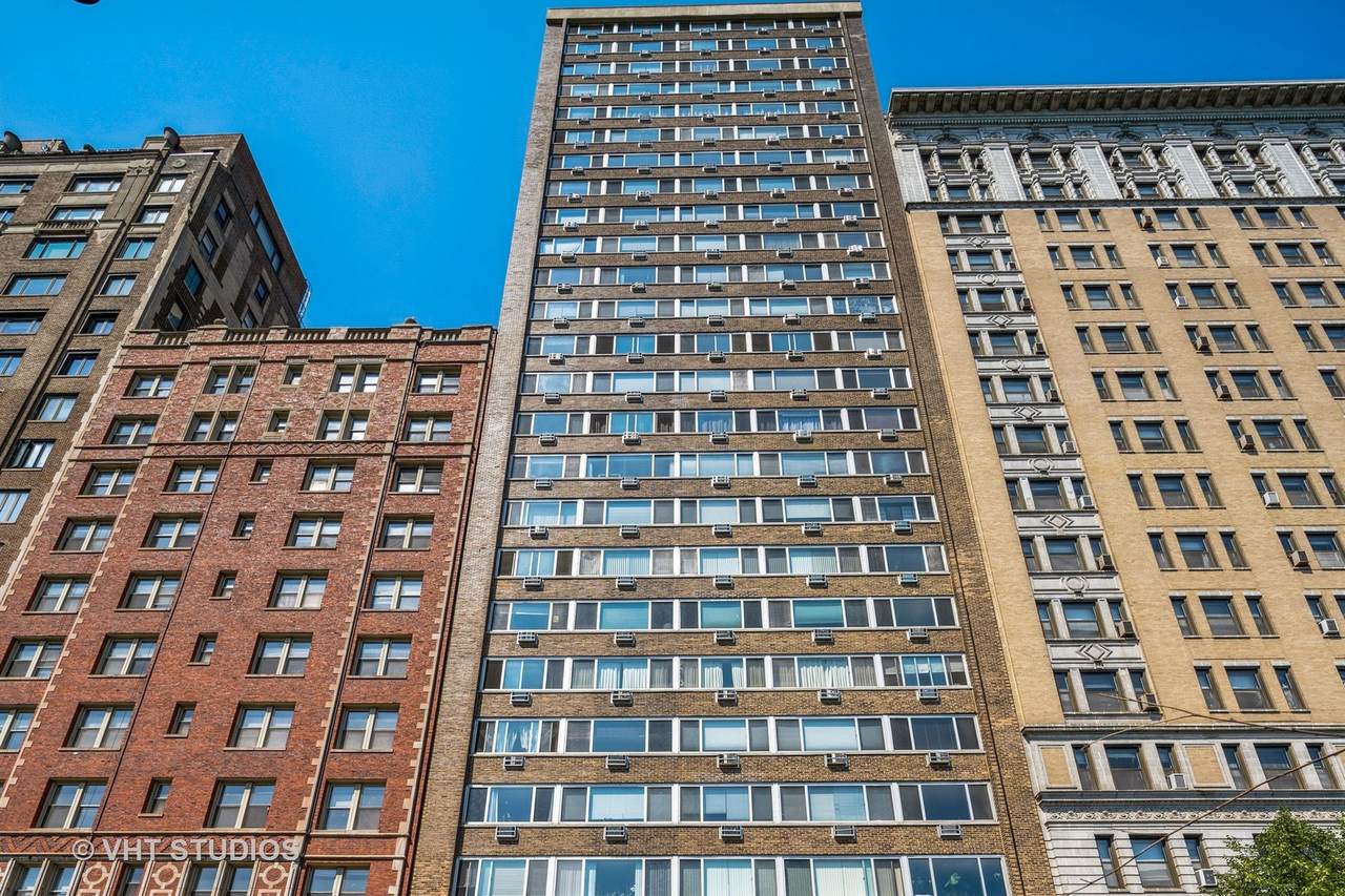 2144 Lincoln Park - Photo 1