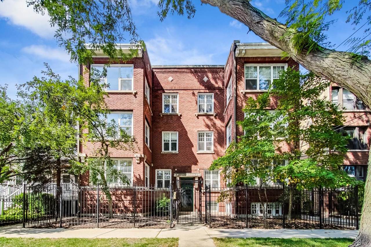 4916 Hermitage Avenue - Photo 1