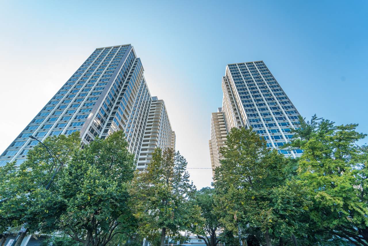 4250 Marine Drive - Photo 1