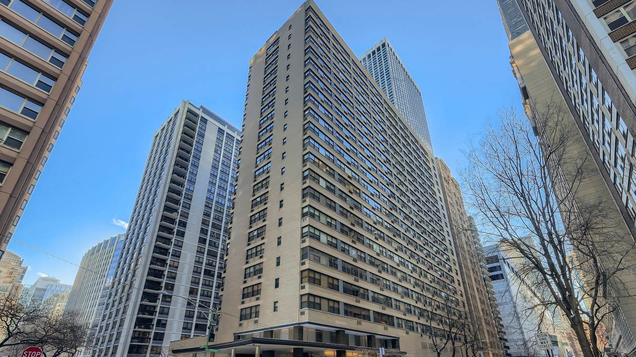 850 Dewitt Place - Photo 1