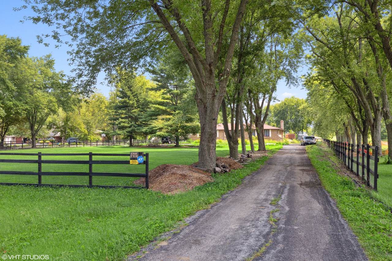 22917 Scheer Road - Photo 1