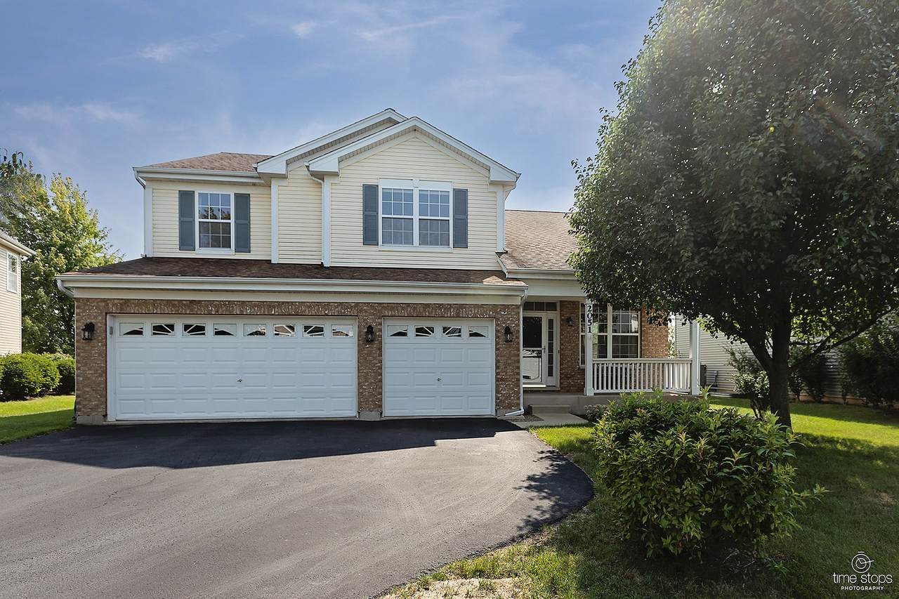 2051 William Drive - Photo 1