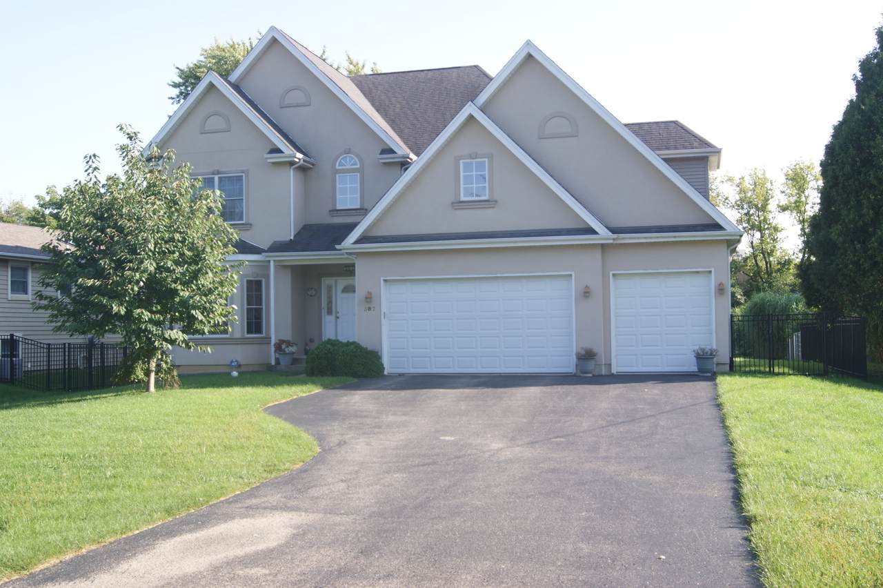 387 Grand Avenue - Photo 1