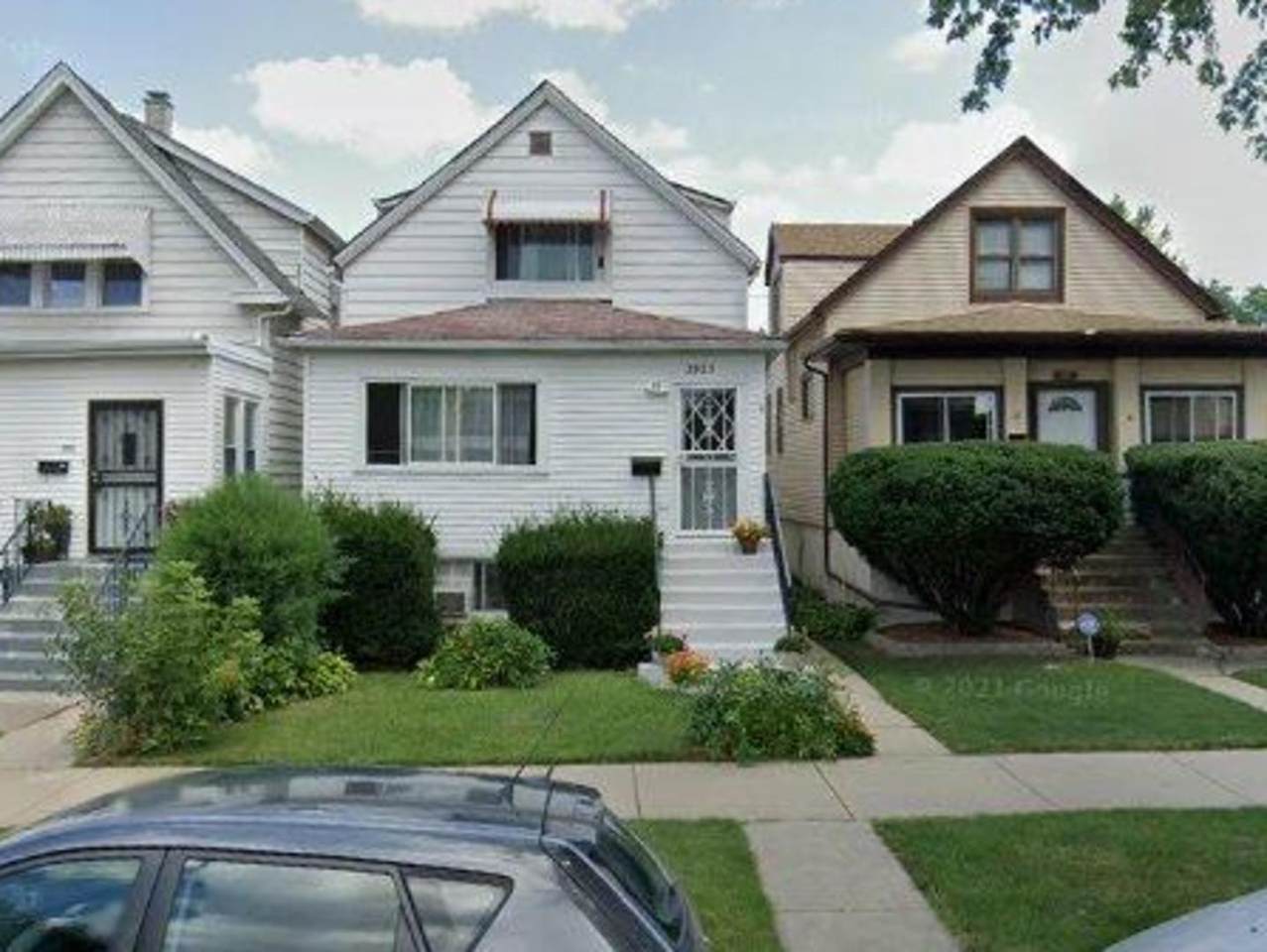 3923 Newcastle Avenue - Photo 1
