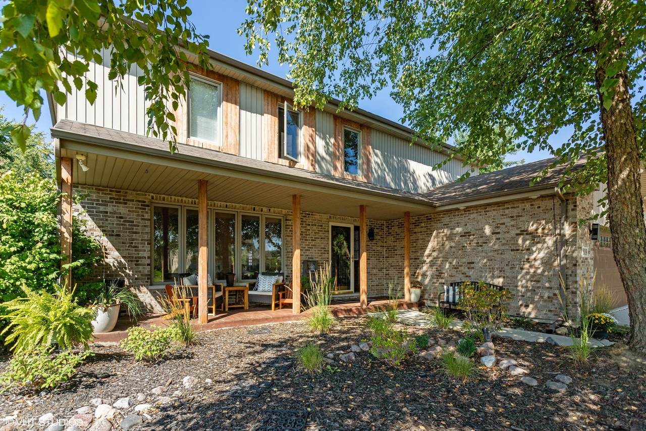 809 Lisdowney Drive - Photo 1
