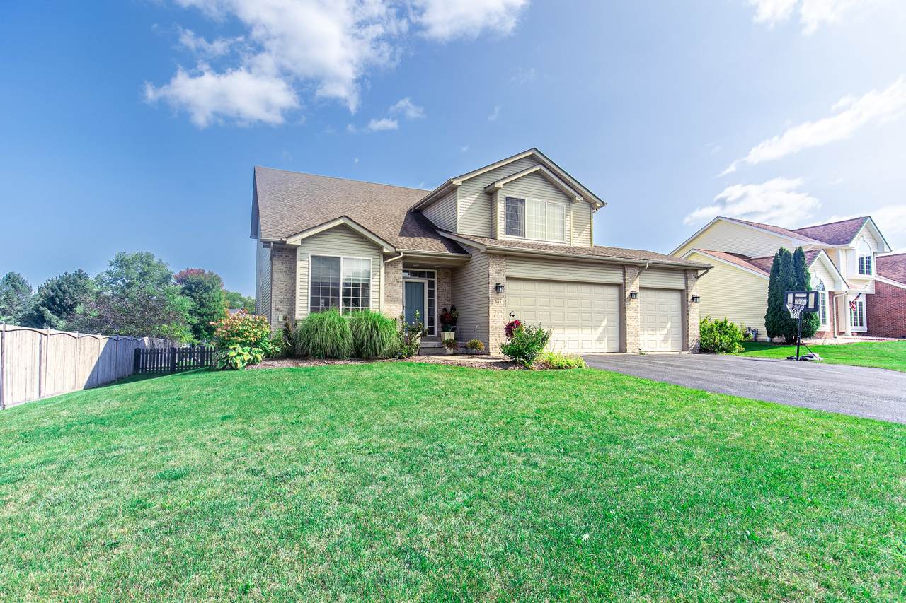 301 English Lane - Photo 1