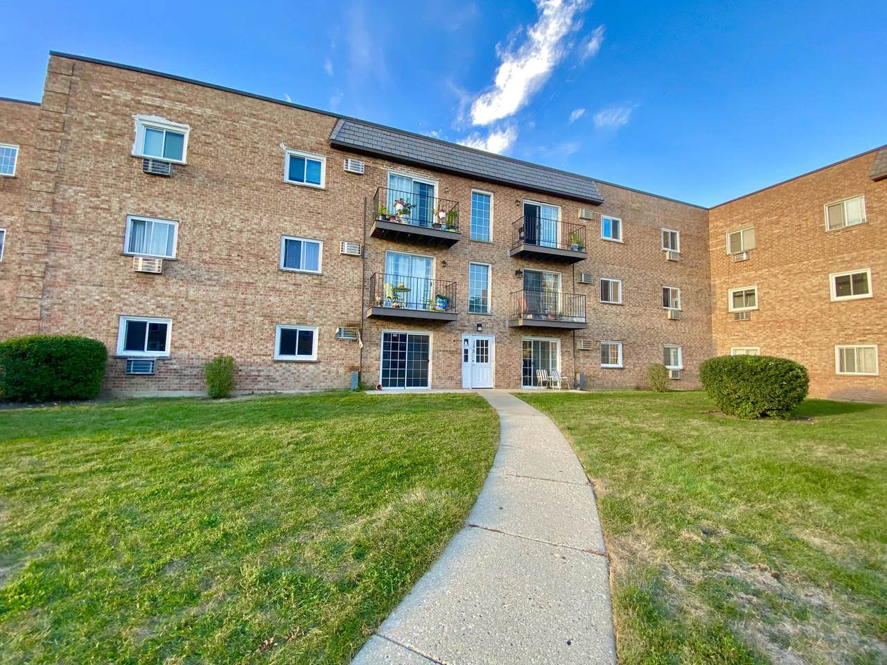 155 Elk Street - Photo 1