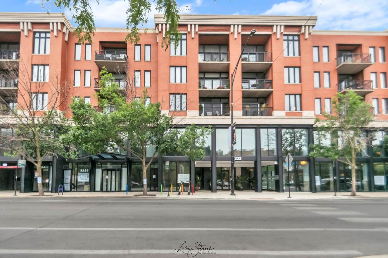 3232 Halsted Street - Photo 1