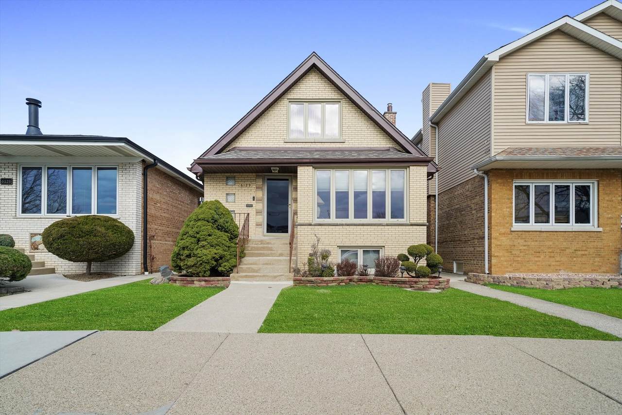 6129 Mcvicker Avenue - Photo 1