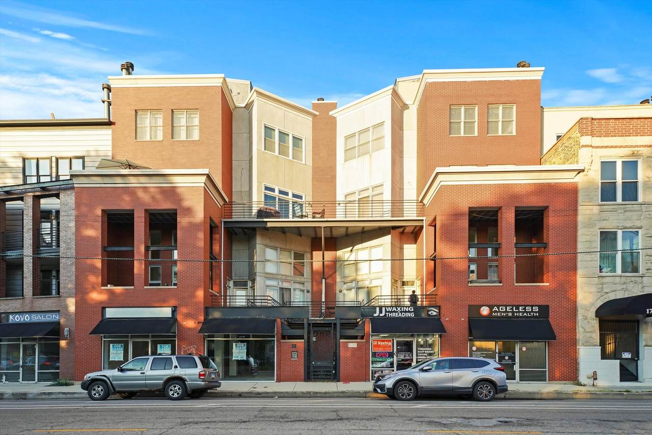 1729 Clybourn Avenue - Photo 1