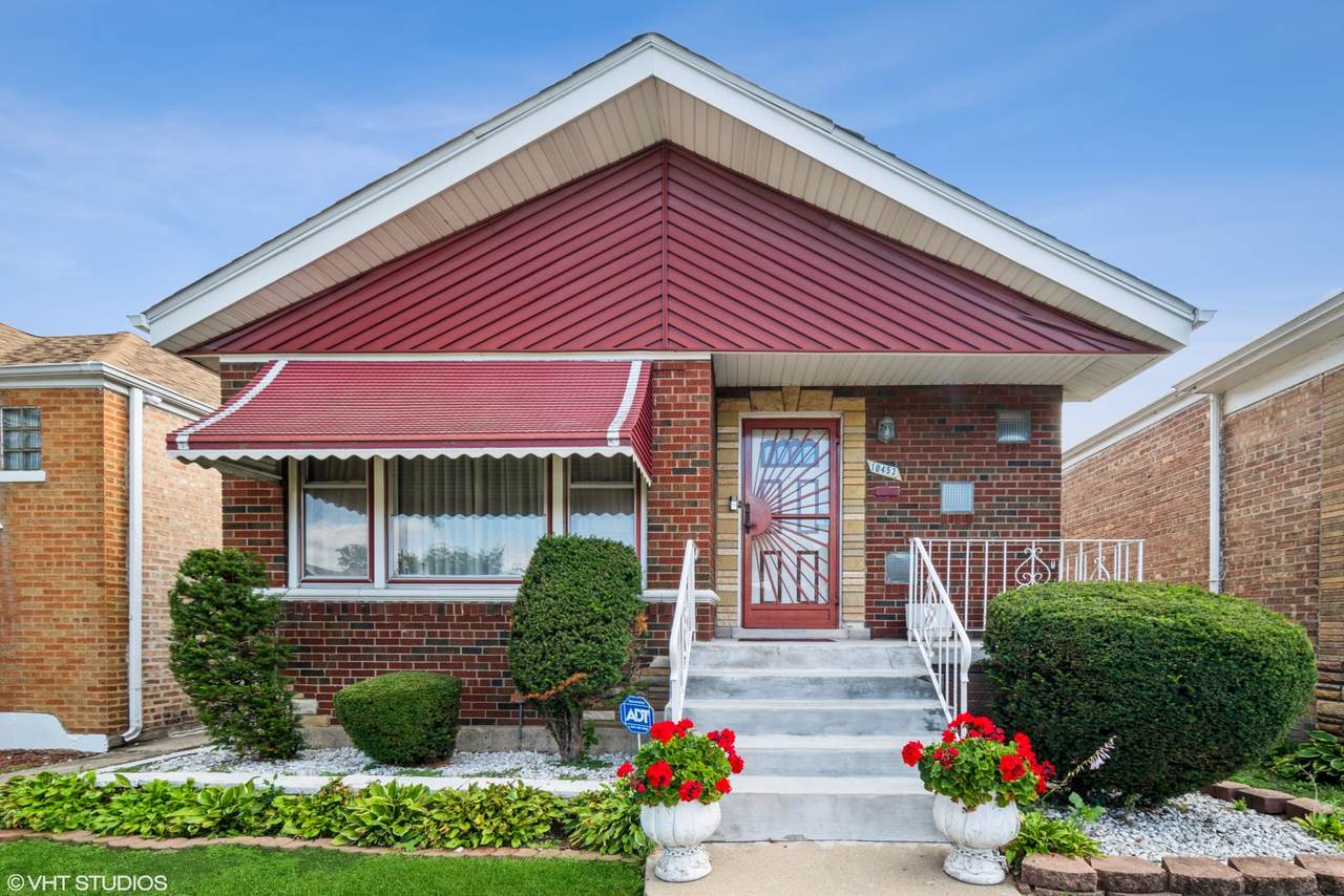 10453 Prairie Avenue - Photo 1