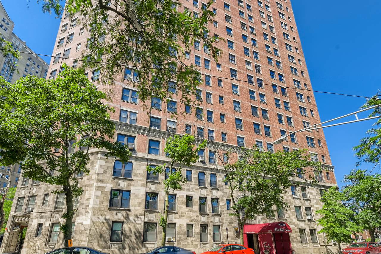 4940 East End Avenue - Photo 1