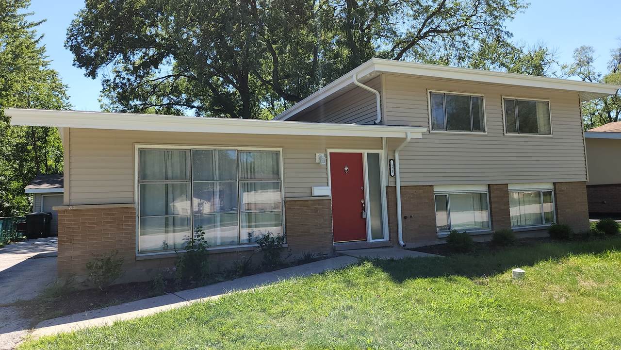 123 Illinois Street - Photo 1