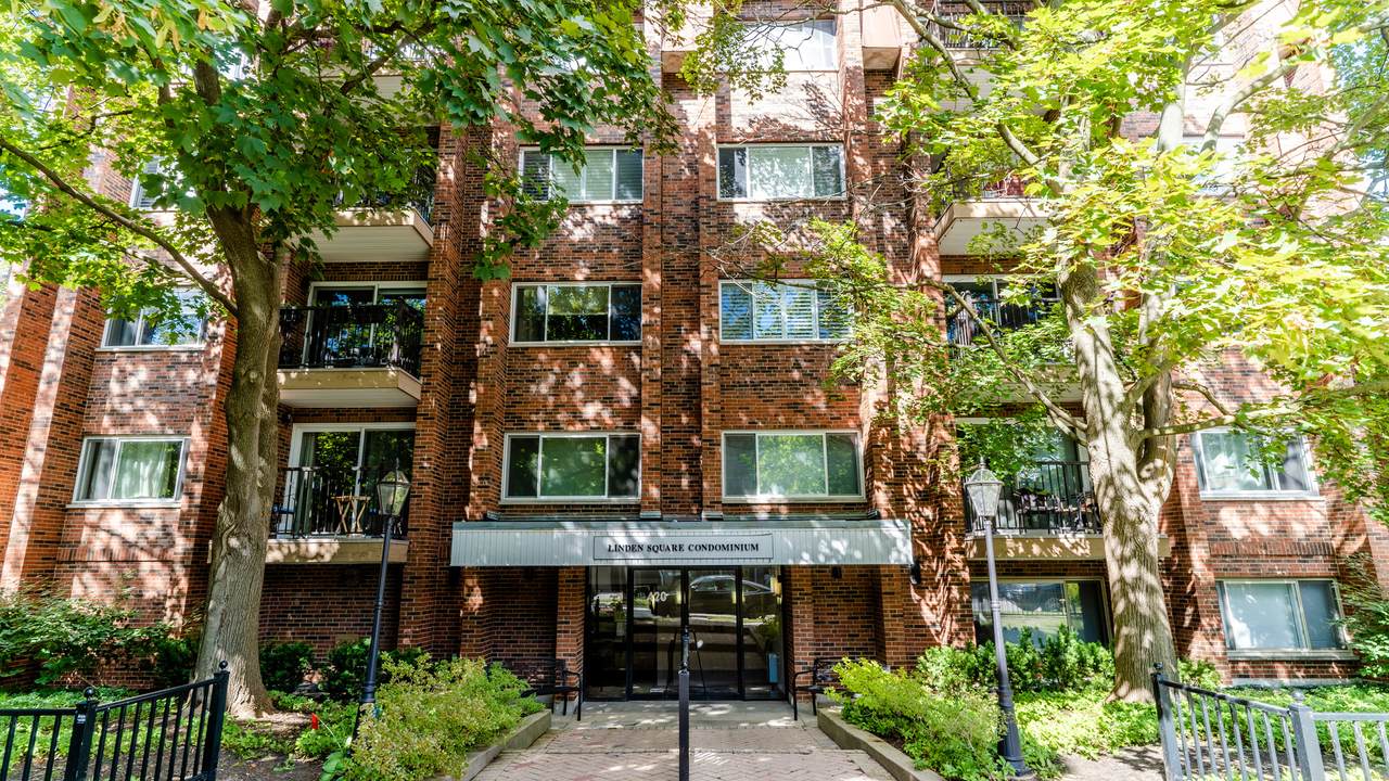 420 Linden Avenue - Photo 1