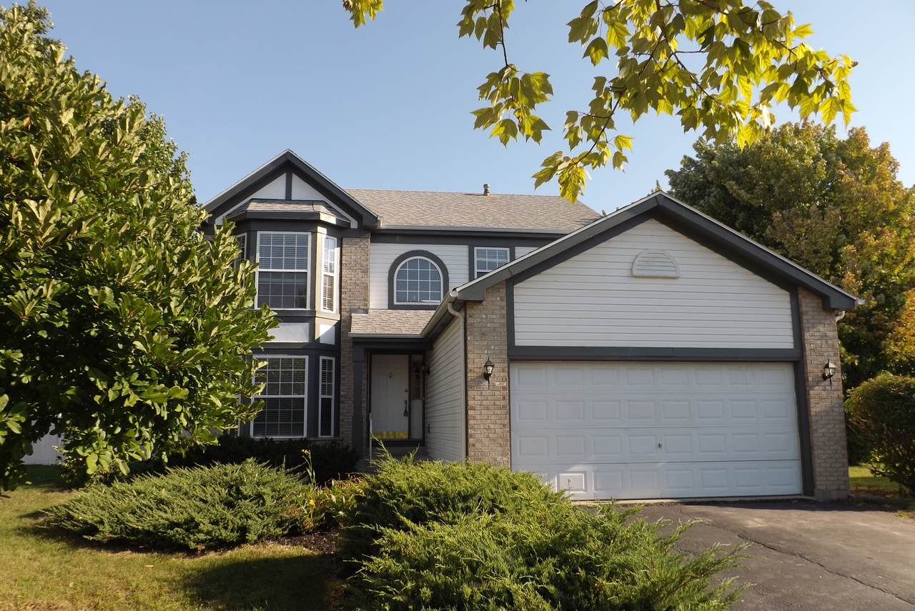 7 Roxbury Court - Photo 1