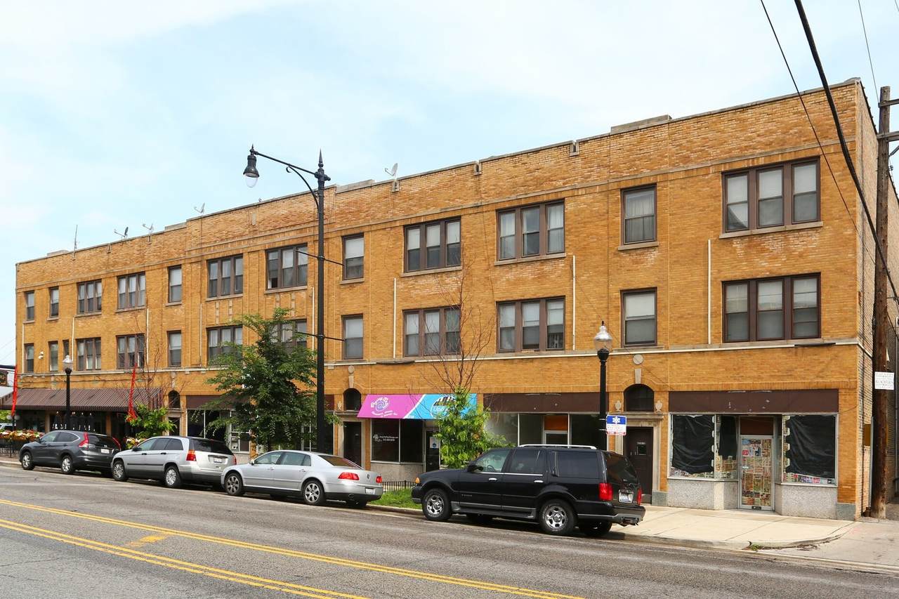 4316 Irving Park Road - Photo 1
