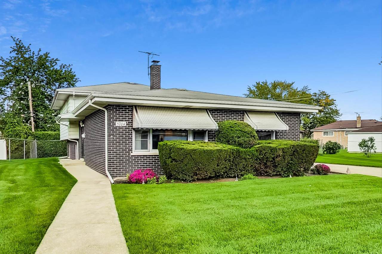 5704 Rose Court - Photo 1