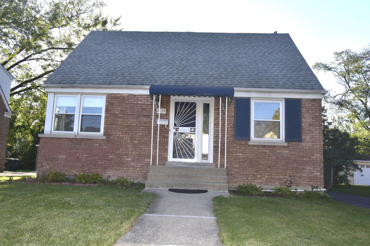 2420 20th Avenue - Photo 1