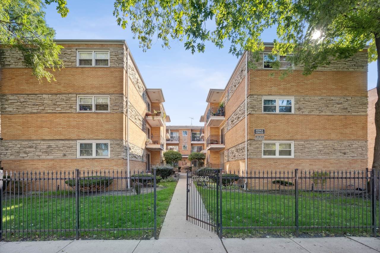4337 Kedvale Avenue - Photo 1