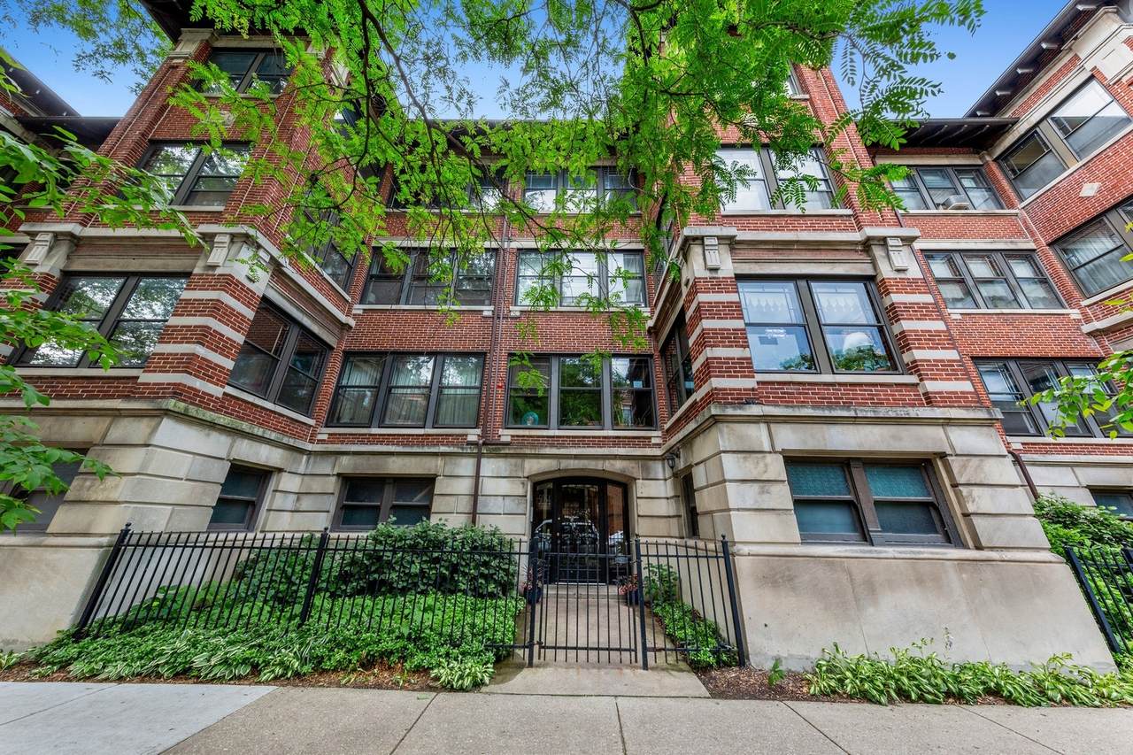 5054 Woodlawn Avenue - Photo 1