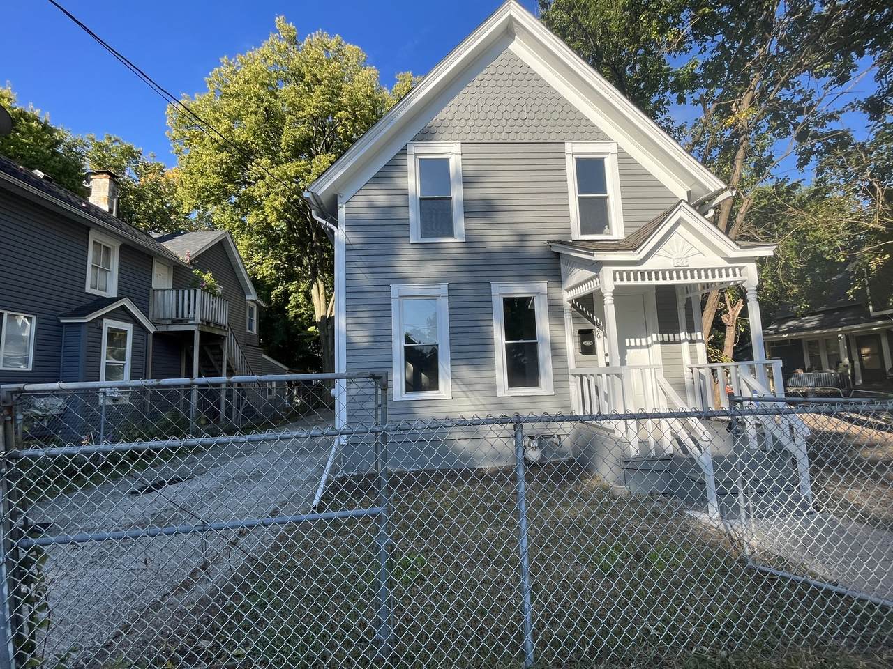 626 Iowa Avenue - Photo 1