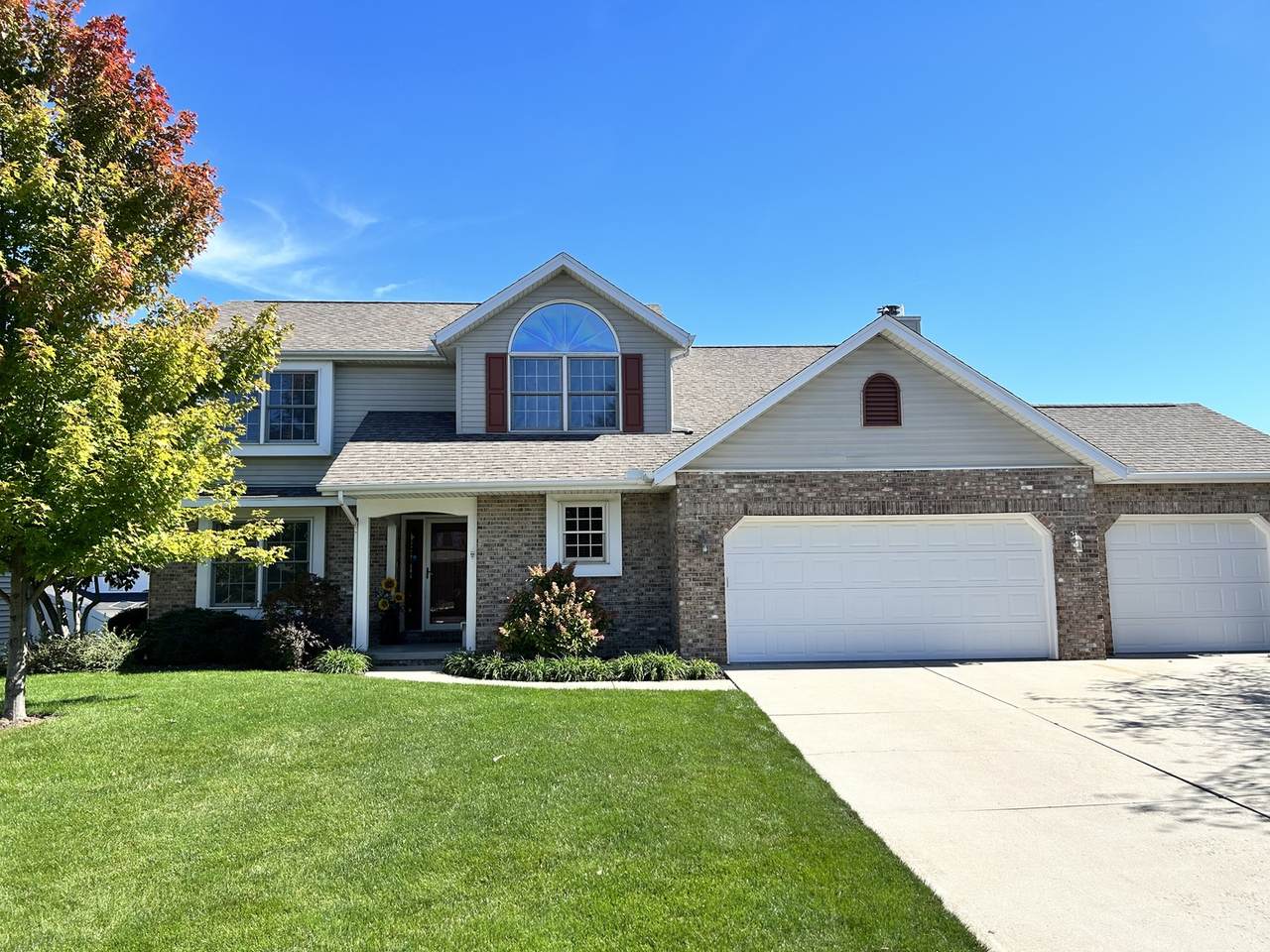 5 Red Stone Court - Photo 1