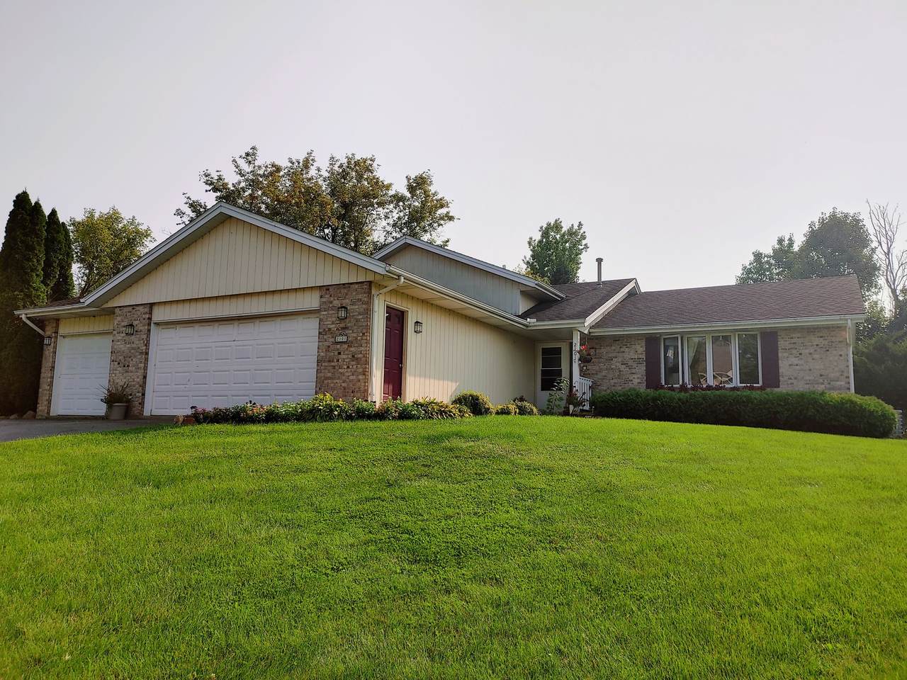 2101 Candlewick Drive - Photo 1